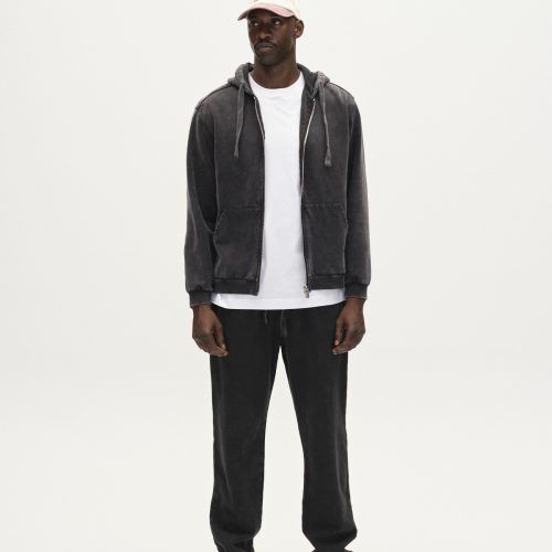 Alternative view of Gabba